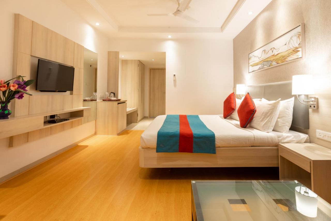 Freesia By Express Inn Palghar Екстер'єр фото