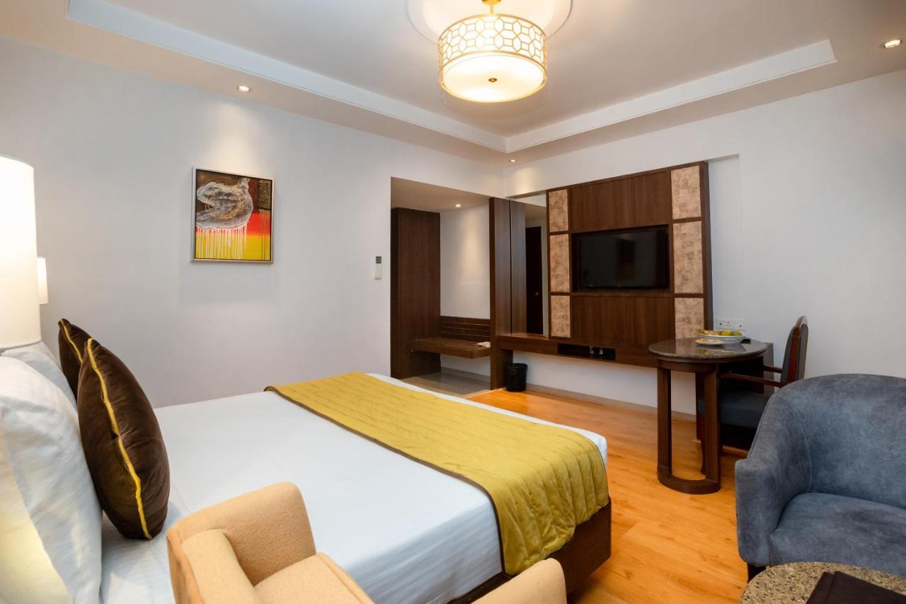 Freesia By Express Inn Palghar Екстер'єр фото